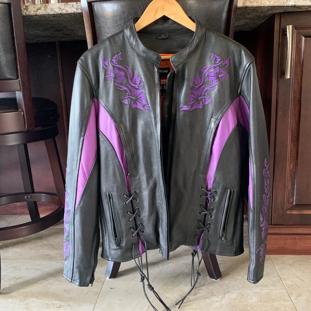 Ladies biker jacket